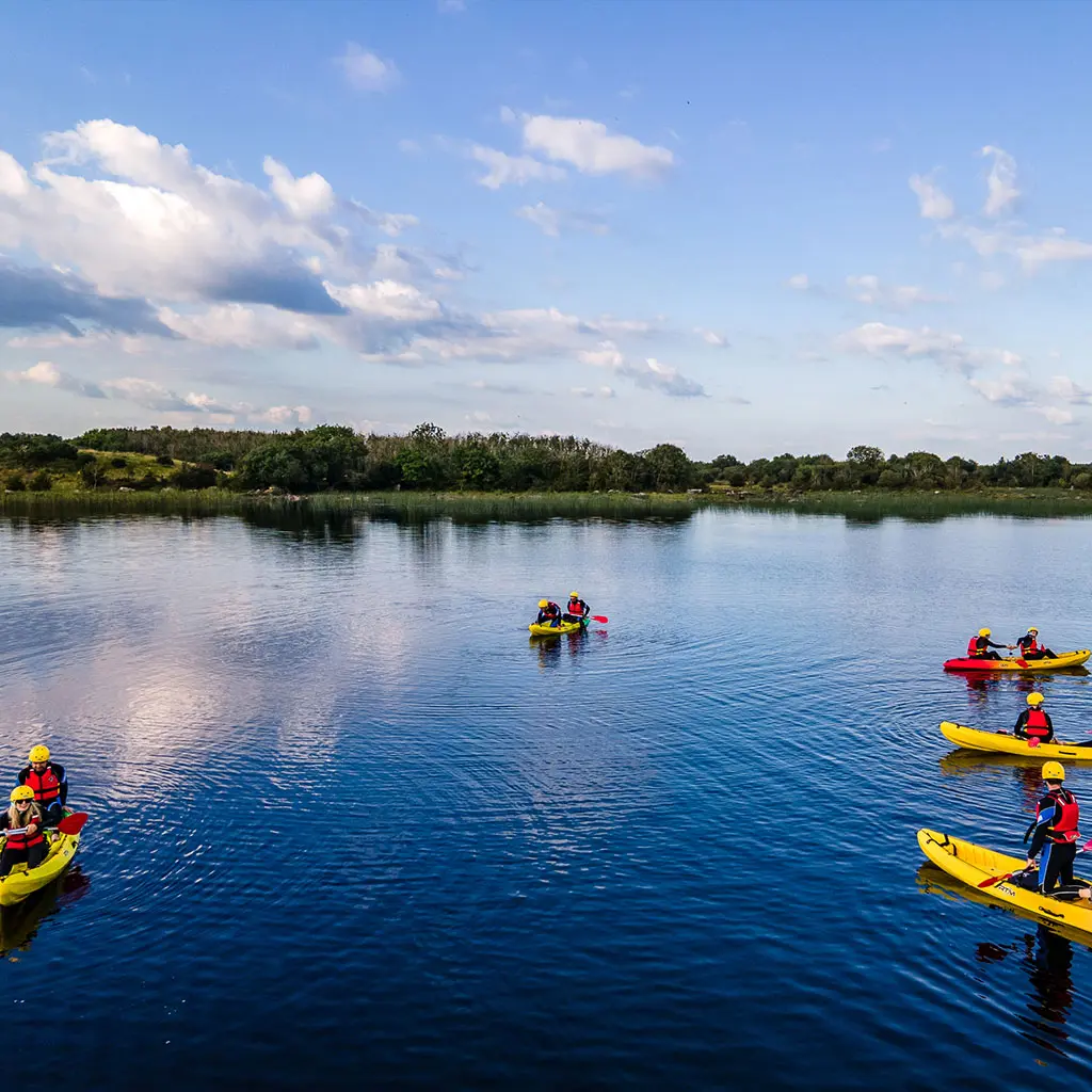 Kayaking in Wildlands Adventure Centre in Moycullen village in Galway © Aggie Jankow